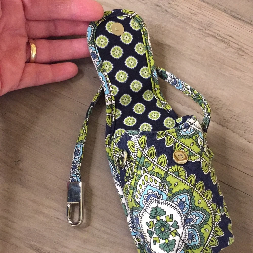 Vera Bradley Cambridge Phone Holder Retired - Picture 8 of 13